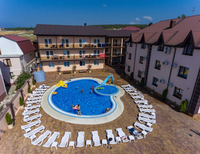 Гостиничный комплекс «Кипарис» Дивноморское