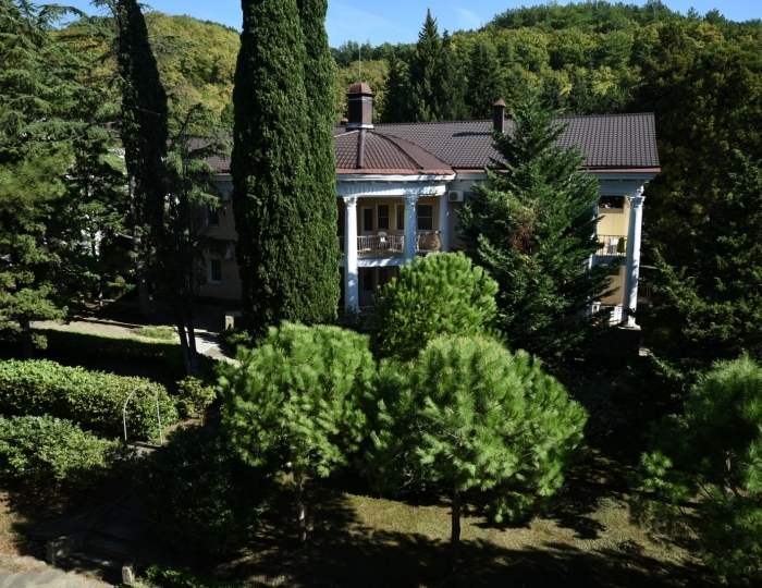 Парк-отель «Небуг»