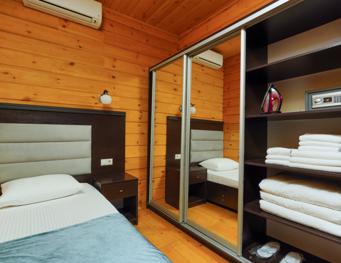 Делюкс 2-местный деревянный 1 этаж с 3-мя доп.местами - Курортный отель «Славянка» Анапа