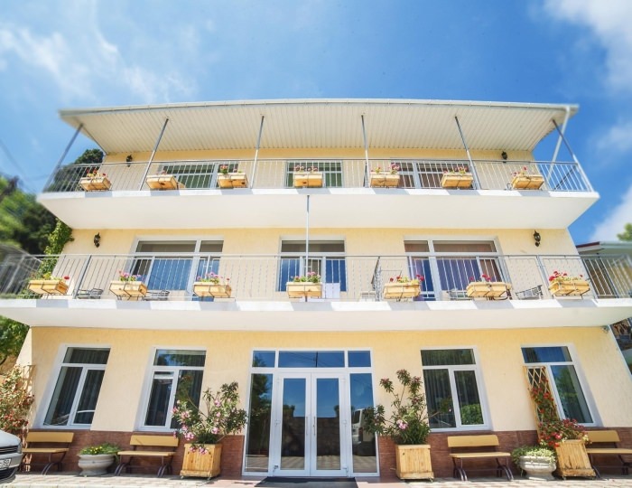 Гостевой дом «Усадьба у Графского Парка» Алупка