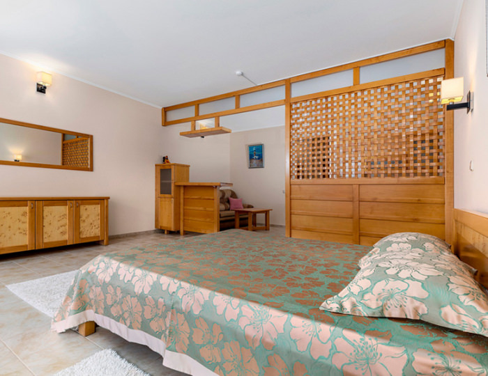 Люкс-студио «Морской» (корп.5) - Отель «Морской» Алушта