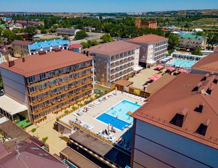 Курортный отель «Гранд Прибой»