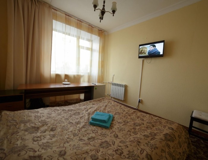 Номер стандарт с 1 двуспальной кроватью - Гостиница «Москва»