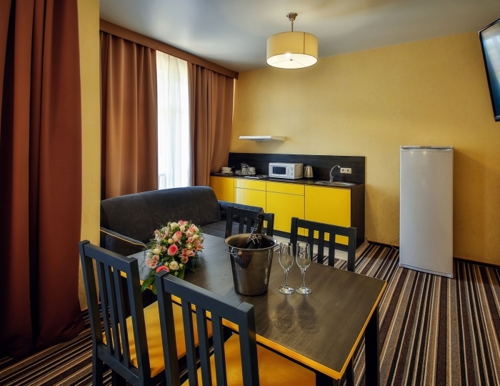 Апартаменты 4-местные 2-комнатные(1) - Санаторий «Жемчужина моря»