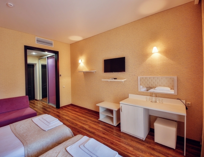 Стандарт Стандарт 2 местный с балконом - Санаторий «Жемчужина моря»