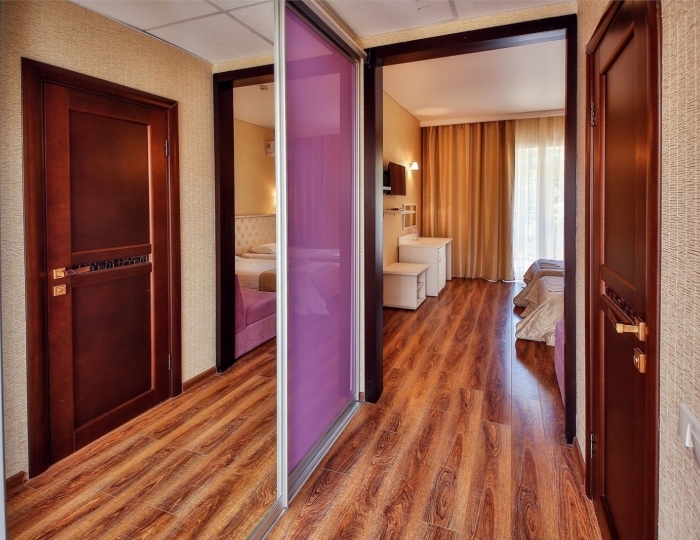 Стандарт Стандарт 2 местный с балконом - Санаторий «Жемчужина моря»