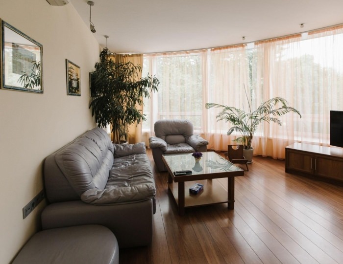 Полулюкс корп. Спутник-Камчатка - Гостиница «Спутник, Бел-Кам-Тур»