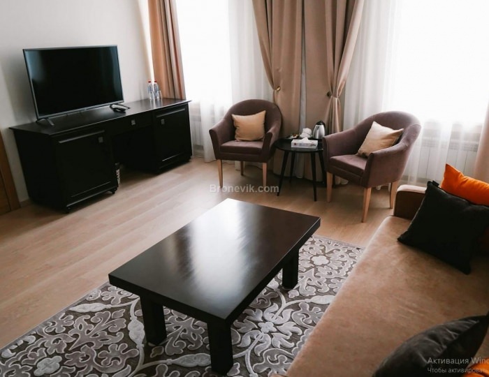 Люкс двухкомнатный корп. Спутник - Гостиница «Спутник, Бел-Кам-Тур»