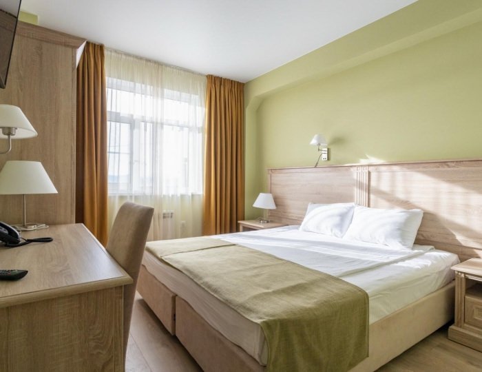 Стандарт с двухспальной кроватью корп Green (с завтраком, с видом на бухту) - Гостиница «Арсеньев»