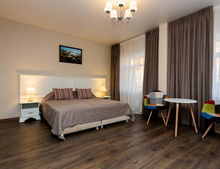 Комфорт с двухспальной кроватью корп Арсеньев (с завтраком) - Гостиница «Арсеньев»