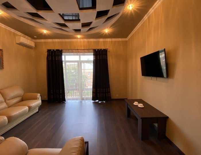 2-комнатный номер люкс с 1 двуспальной кроватью (с завтраком) - Мини-отель «Империал» Астрахань