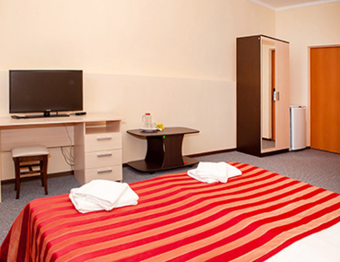 Стандарт двухместный 5 этаж - Гостиница «Максимус»