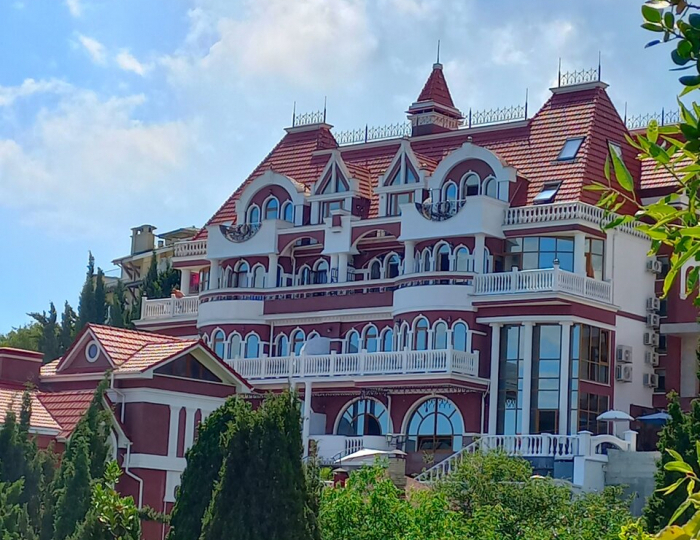 Гостевой дом «Усадьба сад» Алушта