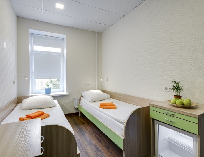 Бюджетный двухместный номер c 2 односпальными кроватями - Гостиница «Квадро»