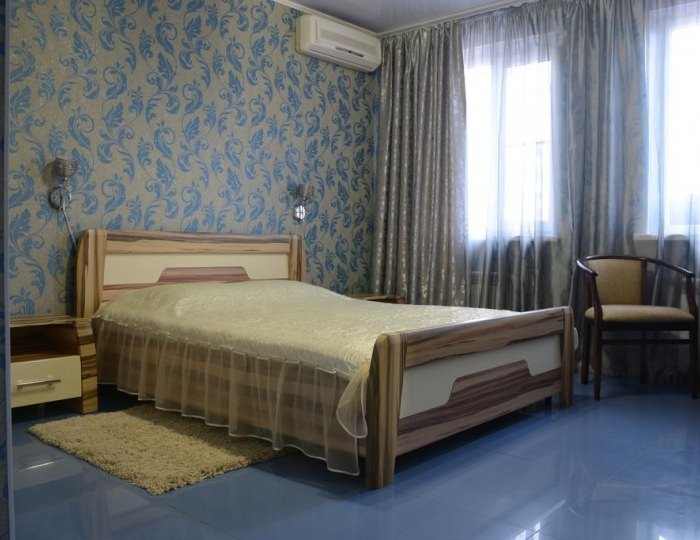 Номер стандарт улучшенный с 1 двуспальной кроватью - Мини-отель «Сафари» Астрахань