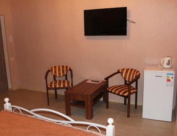 Номер эконом с 1 двуспальной кроватью - Мини-отель «Сафари» Астрахань