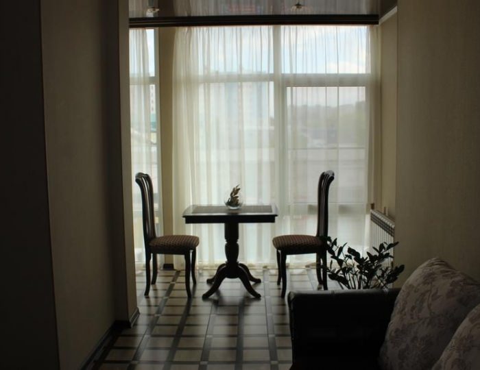 Номер полулюкс с 1 двуспальной кроватью - Мини-отель «Сафари» Астрахань