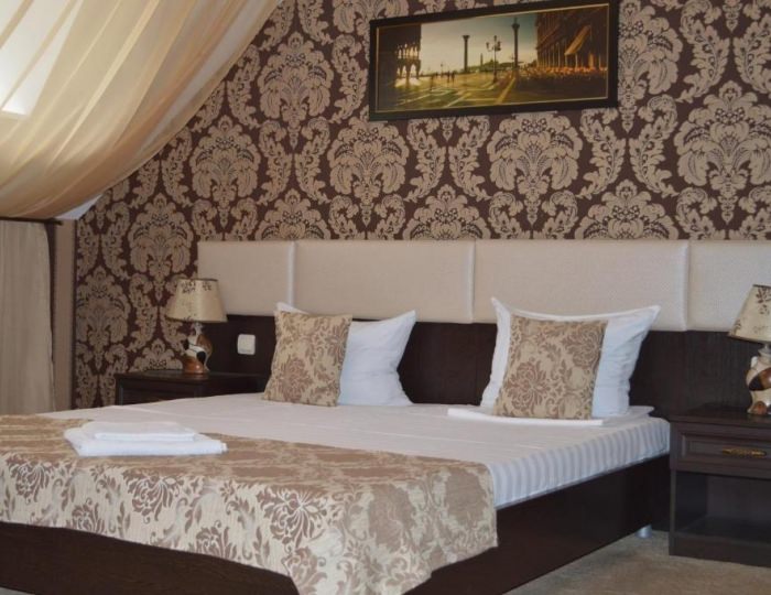 Комната стандарт с 1 двуспальной кроватью (с завтраком) - Гостевой дом «Светлана» Астрахань