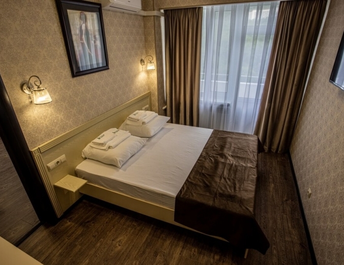 Люкс 2-местный 2-комнатный 11 этаж(л2м2кэ11) - Санаторий «Дубрава»