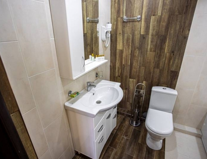 Люкс 2-местный 2-комнатный 11 этаж(л2м2кэ11) - Санаторий «Дубрава»