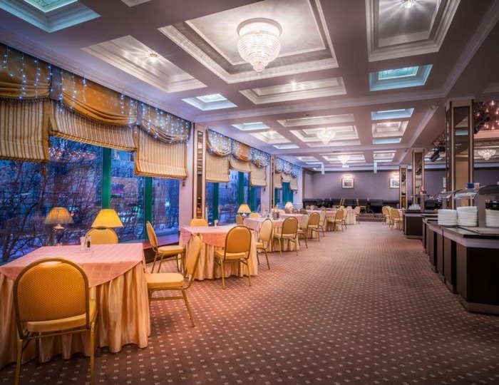 Рестораны и бары - Гостиница Park Inn by Radisson Poliarnie Zori / Парк Инн Полярные Зори Мурманск