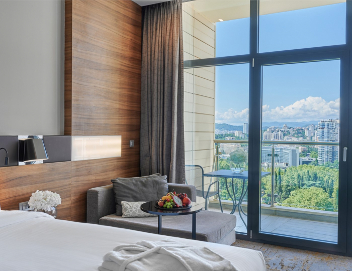 Супериор 2 местный Супериор, вид на город - Отель Pullman Sochi Centre / Пуллман Сочи Центр