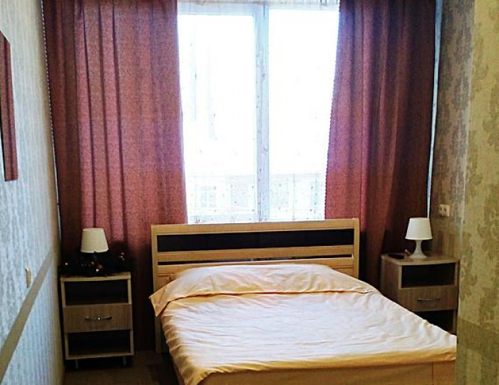 Номер комфорт с 1 двуспальной кроватью - Отель «Гостевой центр На Донбасской» Воронеж