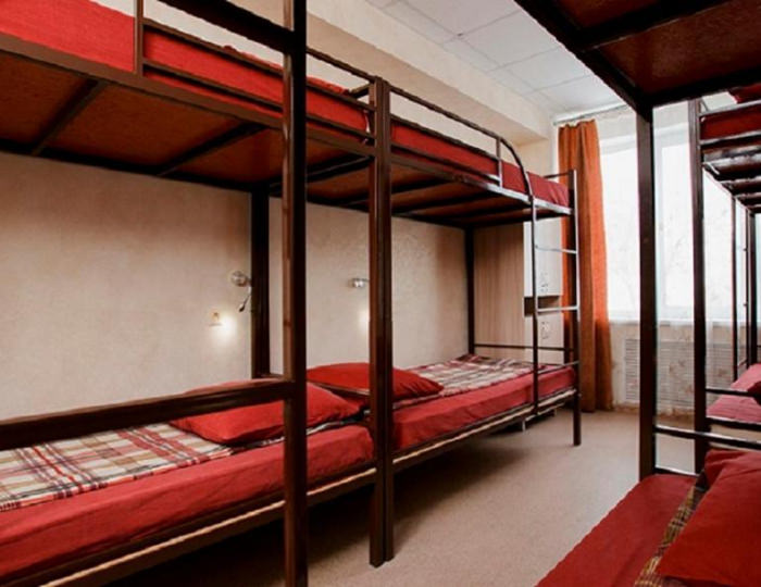 Кровать в общем номере - Отель «Гостевой центр На Донбасской» Воронеж