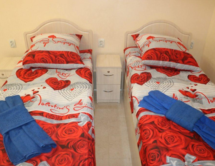 3-местный номер эконом - Мини-отель «Гостиный двор Майами» Воронеж