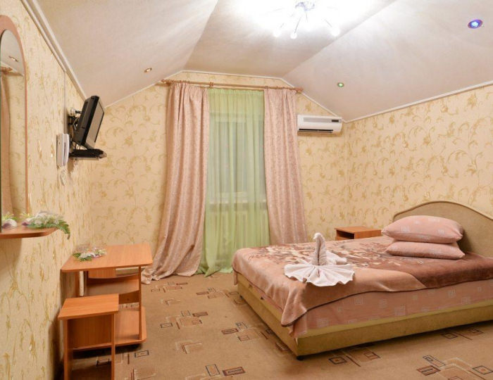 Номер стандарт с 1 двуспальной кроватью - Мини-отель «Гостиный двор Майами» Воронеж