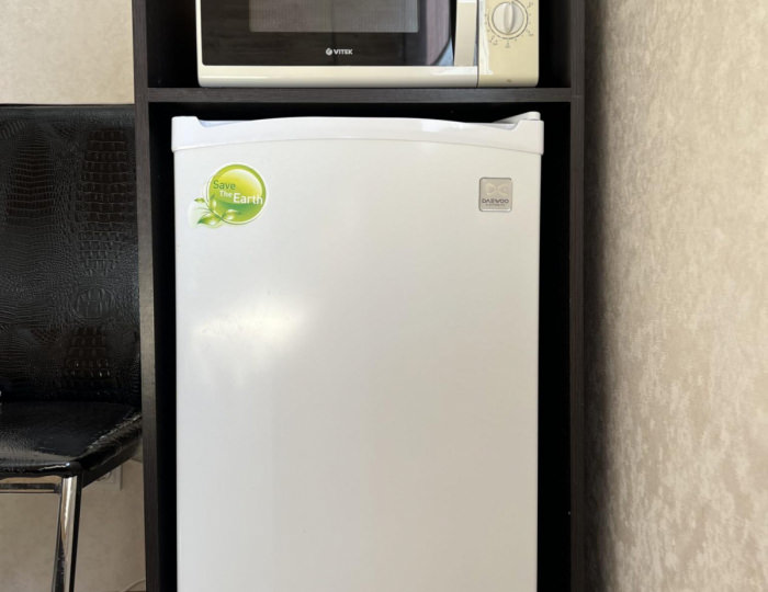 Номер улучшенный с 1 односпальной и 1 двуспальной кроватью - Мини-отель «Швеция» Воронеж