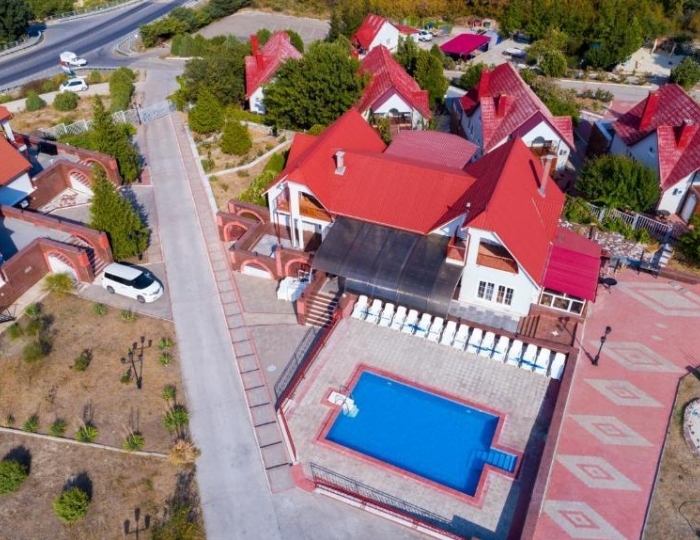 Курортный отель Ёlka Hills / Ёлка Хиллс Сукко