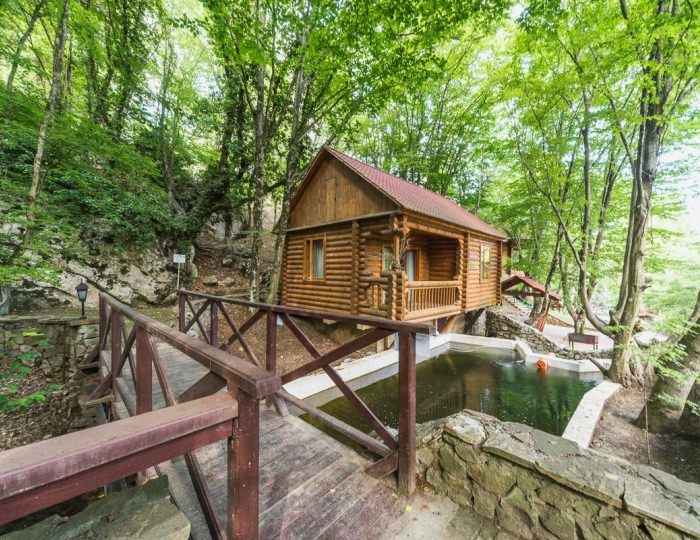 Гостиница «Поляна Сказок» Ялта