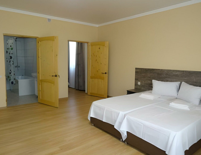 4-мест. 2-комн. комф. - Отель «Звандрипш Эко Village» Хыпста