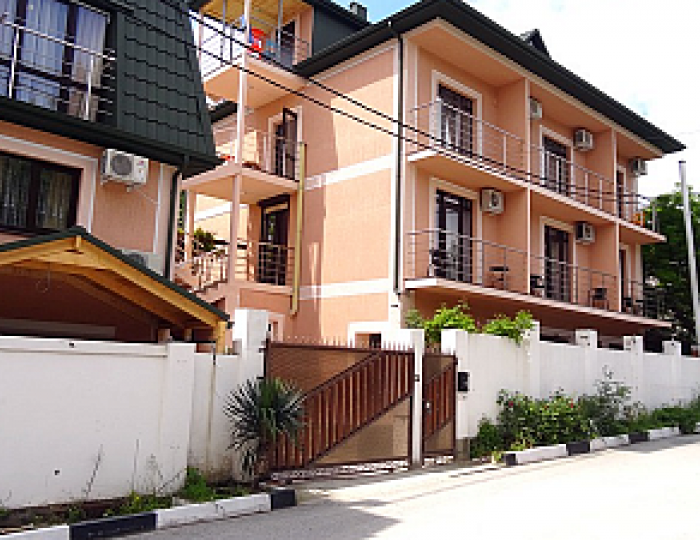 Гостевой дом «Светлый» Дивноморское