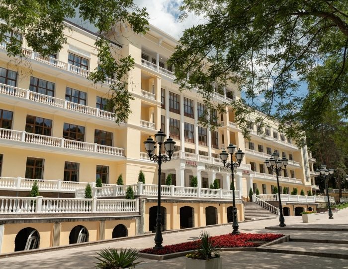 Санаторий «Дворец Нарзанов» Кисловодск