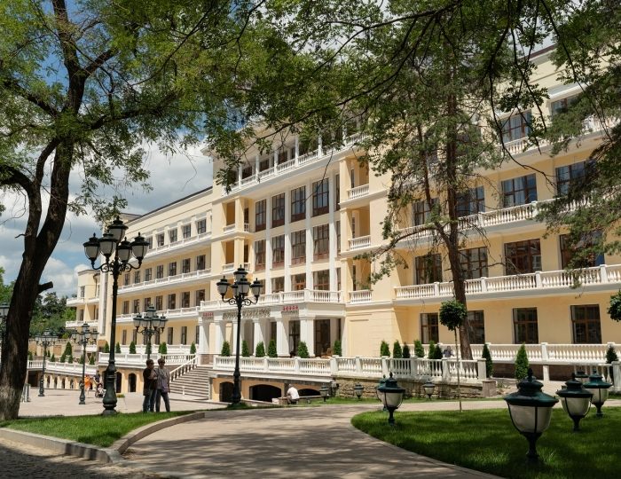 Санаторий «Дворец Нарзанов» Кисловодск