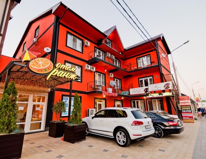 Отель «Оранж» Сукко