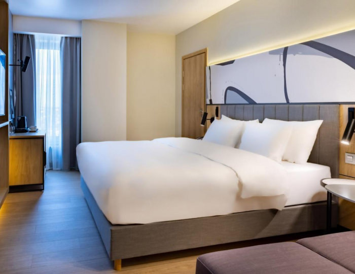 Номер улучшенный с 1 двуспальной кроватью - Отель Radisson Gorizont / Рэдиссон Горизонт Ростов-на-Дону