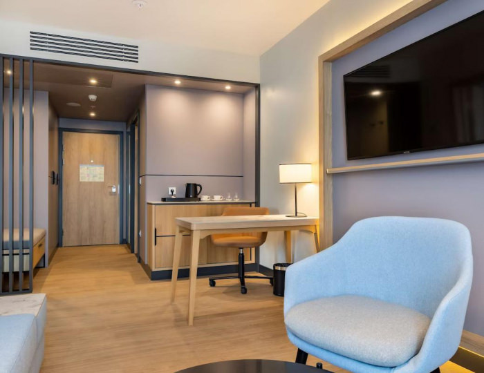 Номер люкс с 1 двуспальной кроватью - Отель Radisson Gorizont / Рэдиссон Горизонт Ростов-на-Дону