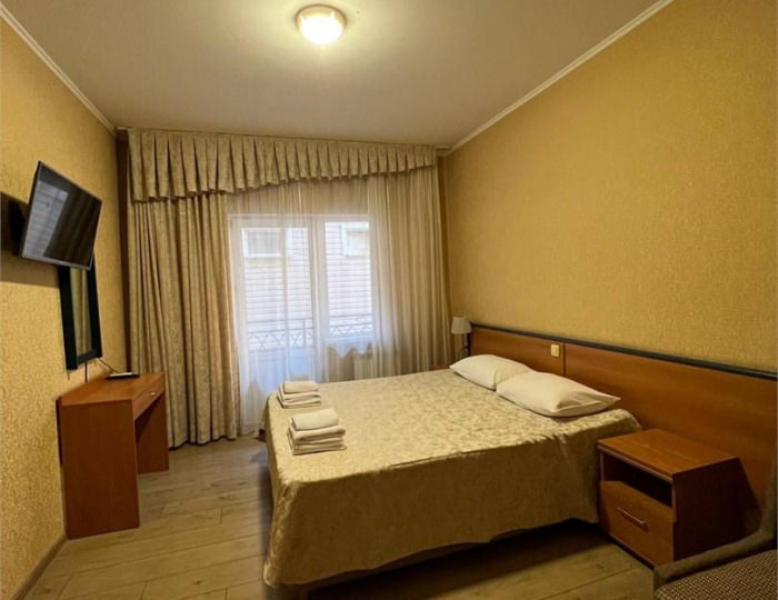 Номер стандарт с 1 двуспальной кроватью №27 - Гостевой дом «Юнона» Сириус