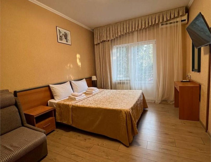 Номер стандарт с 1 двуспальной кроватью №34 - Гостевой дом «Юнона» Сириус