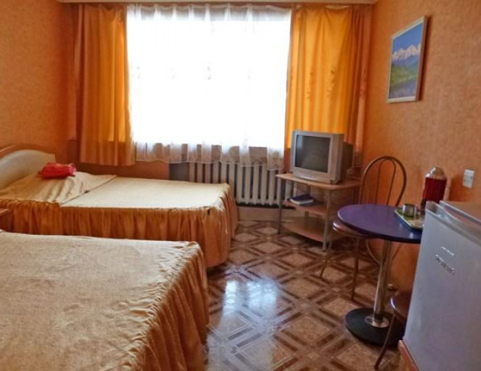 Номер стандарт эконом с 2 односпальными кроватями - Отель «Турист» Чита