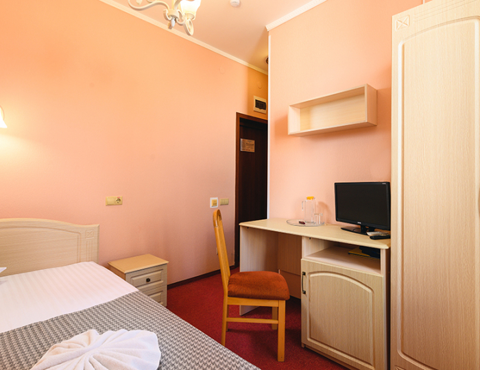 Комфорт 1-местный 1-комнатный (корпус 1,2,3,4) - Санаторий «Полтава-Крым»