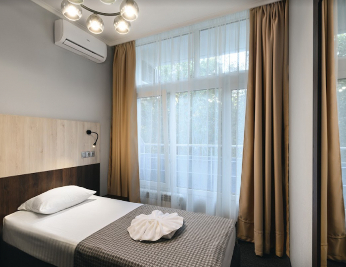 Комфорт 1-местный 1-комнатный (корпус 1,2,3,4) - Санаторий «Полтава-Крым»