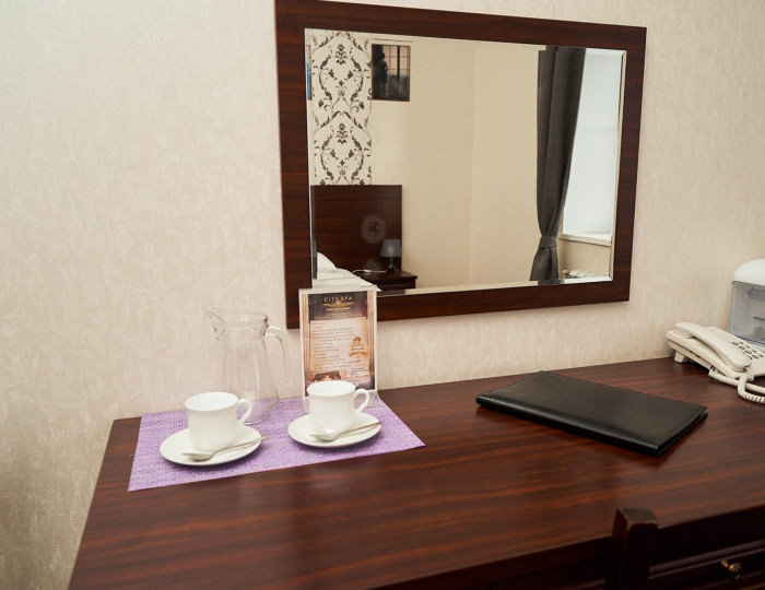 Номер стандарт с 1 двуспальной кроватью (с завтраком) - Мини-отель «Сан Сити» Солнечногорск