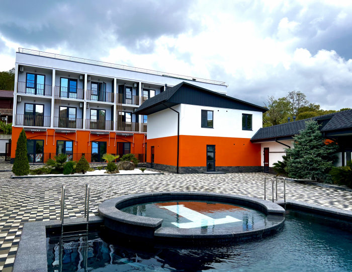 Отель Cosmos Smart Sochi Tivoli Hotel
