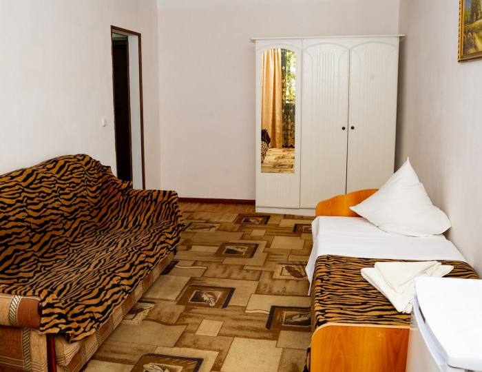 Номер стандарт семейный - Отель «Альпинист» Нальчик