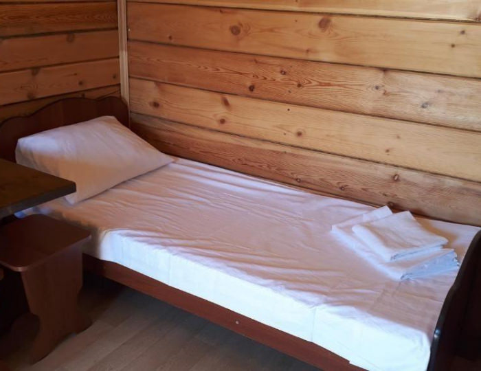 Комната комфорт с 3 односпальными кроватями - Гостевой дом «Ромашка» Яровое