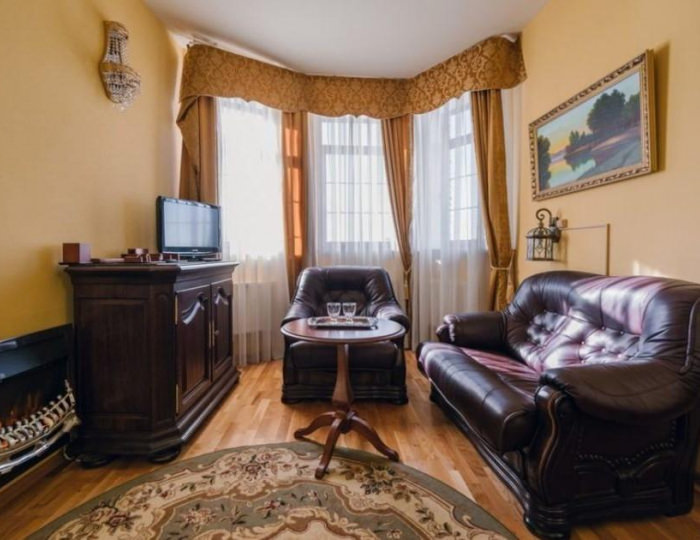 ЛЮКС "Князь Меньшиков" - Отель «Петровский дворик» Воздвиженское